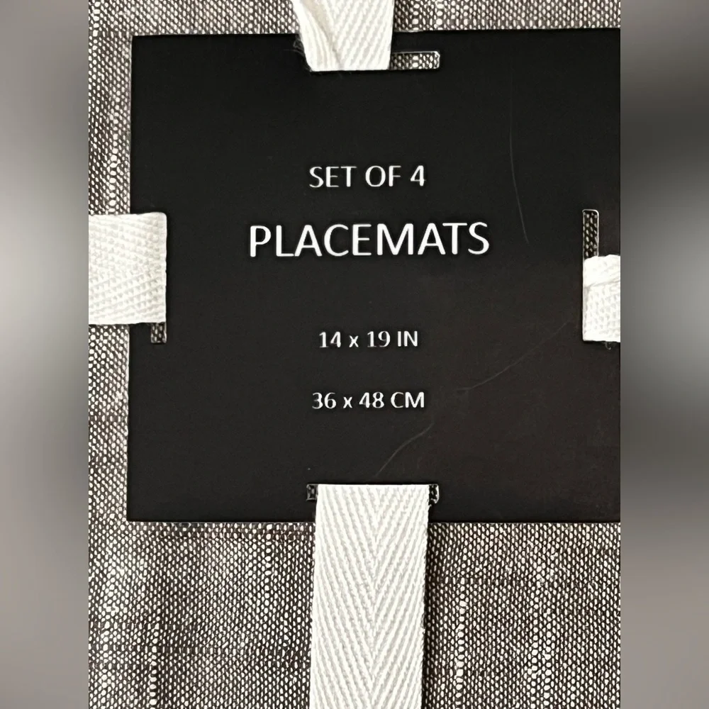 Unbranded Set of 4 Gray Heathered Placemats NWT